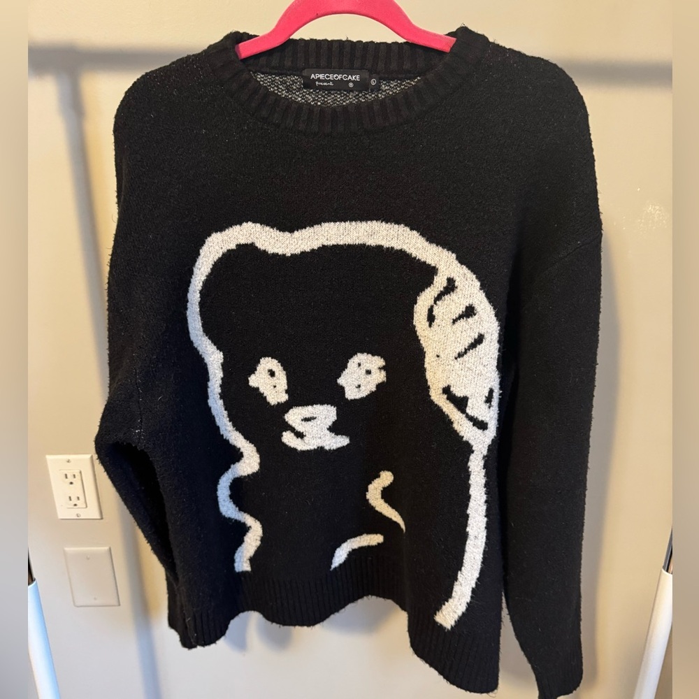 RARE FIND! APIECEOFCAKE T.D BEAR Jacquard Black Knit Oversize Sweater
